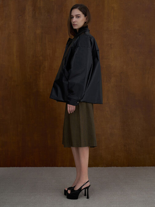 صنادل لامعة بنعل مرتفع وكعب رفيع مع فتحة أمامية, أسود براق, hi-res