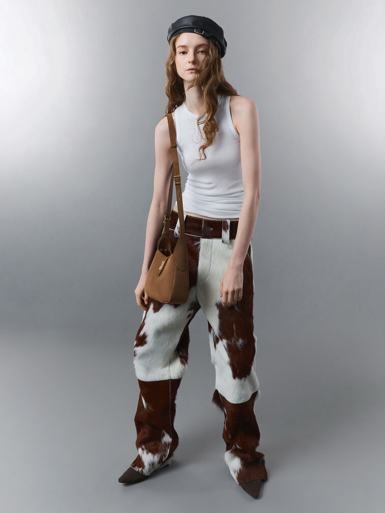 شنطة هوبو ميني أدالين شامواه معاد بمشبك معدني وحزام, بني موكا ناعم, hi-res