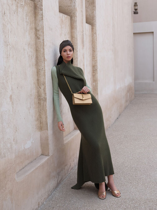 Taisia Chain Envelope Bag, Champagne, hi-res