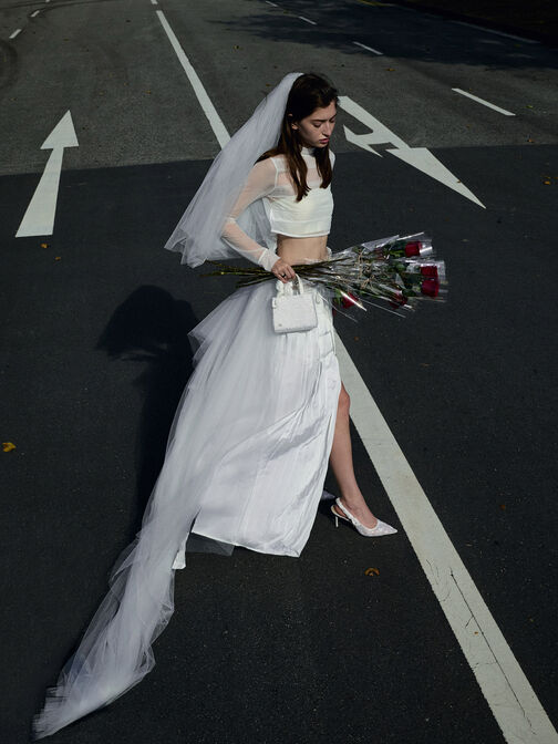 حذاء "تاياري" بسير خلفي من الشبك المطرز, أبيض, hi-res