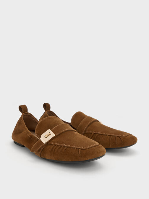 لوفرز كودي شامواه مزين بمشبك معدني ومزموم, بني, hi-res