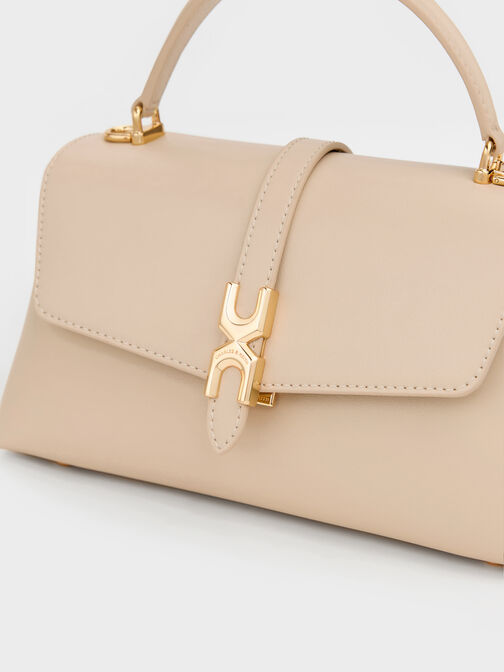 شنطة يد أدالين بمشبك معدني وحزام سلسلة, بيج مخملي, hi-res