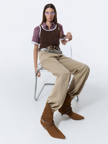 بوت شمواه صناعي بمقدمة مدببة وكشكشة, كونياكي, hi-res